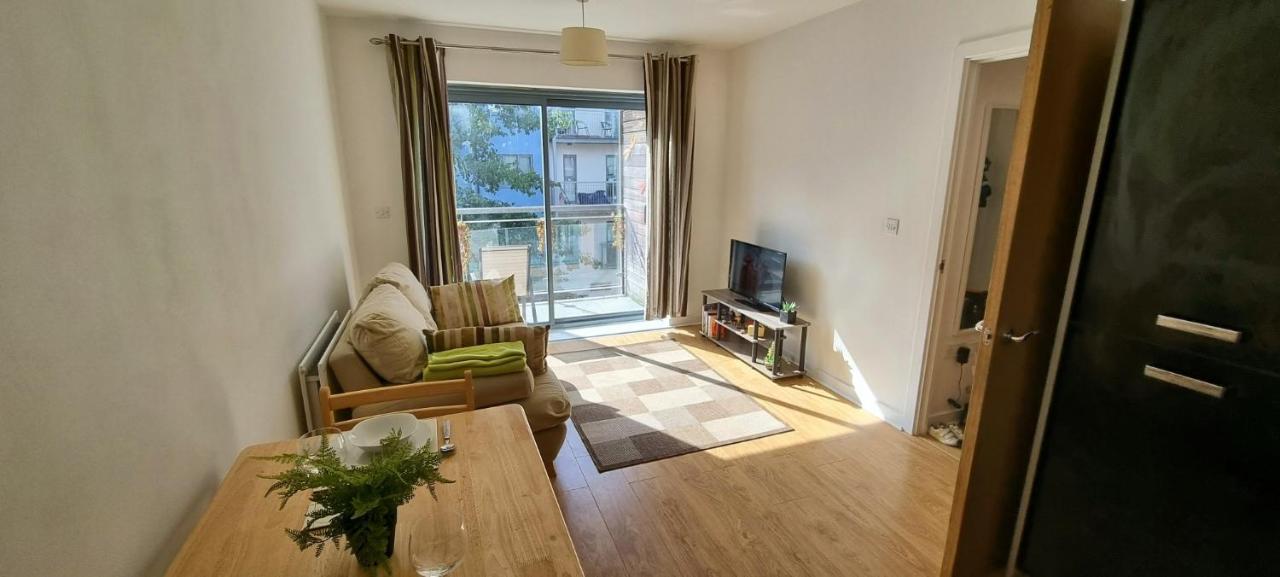 360 Serviced Accommodations - Colchester Marine Quay - 1 Double Bedroom Apartment Dış mekan fotoğraf